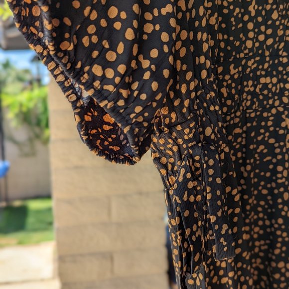 Split Neck Tiered Midi Dress by Scoop - Picture 5 of 5